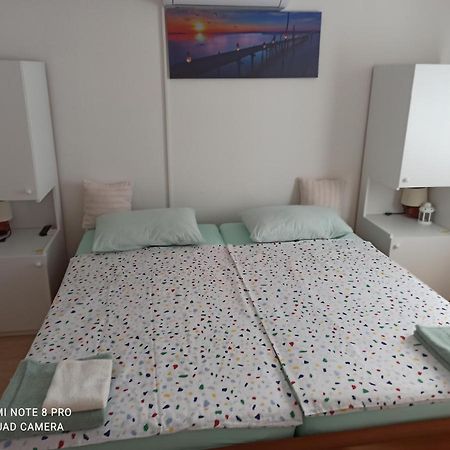 DračeSunce Apartman Bratkovice 1-8C公寓 外观 照片