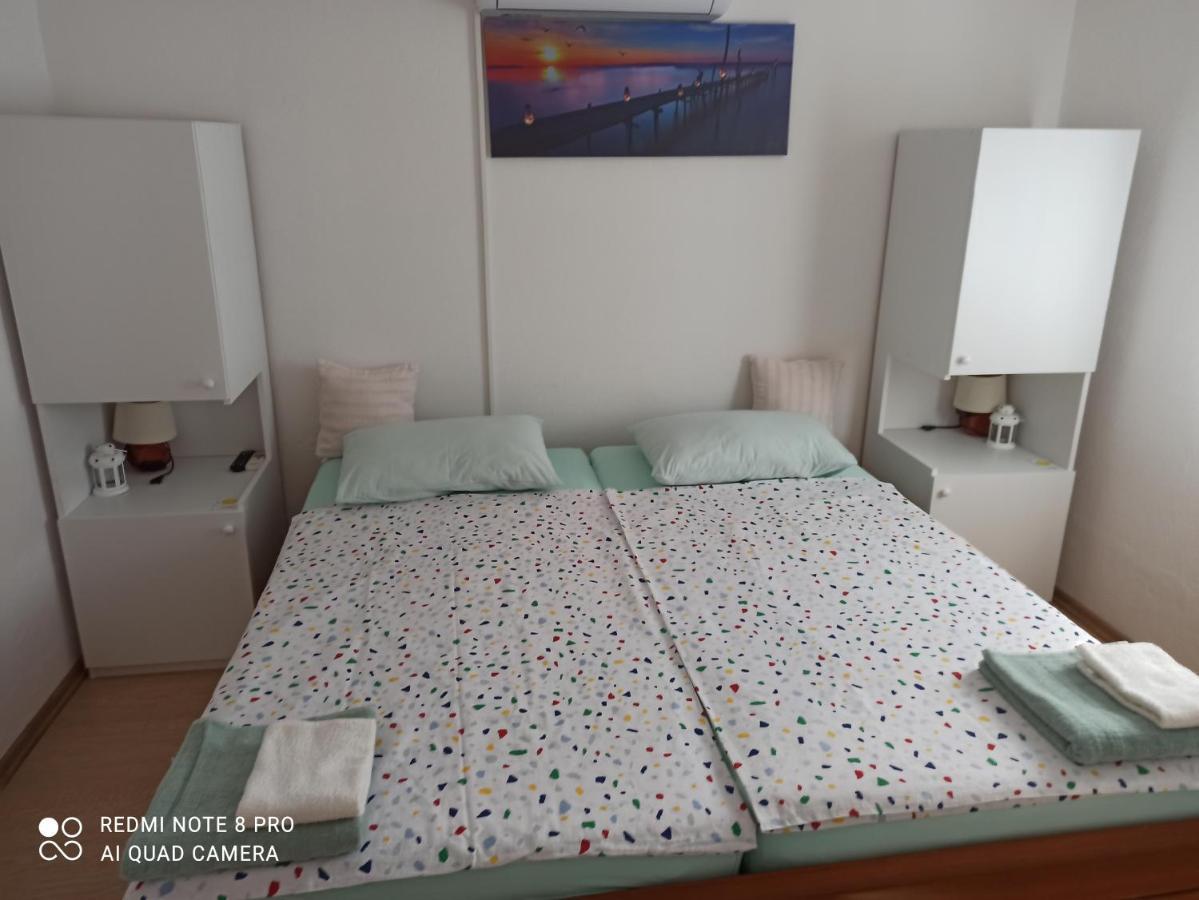 DračeSunce Apartman Bratkovice 1-8C公寓 外观 照片