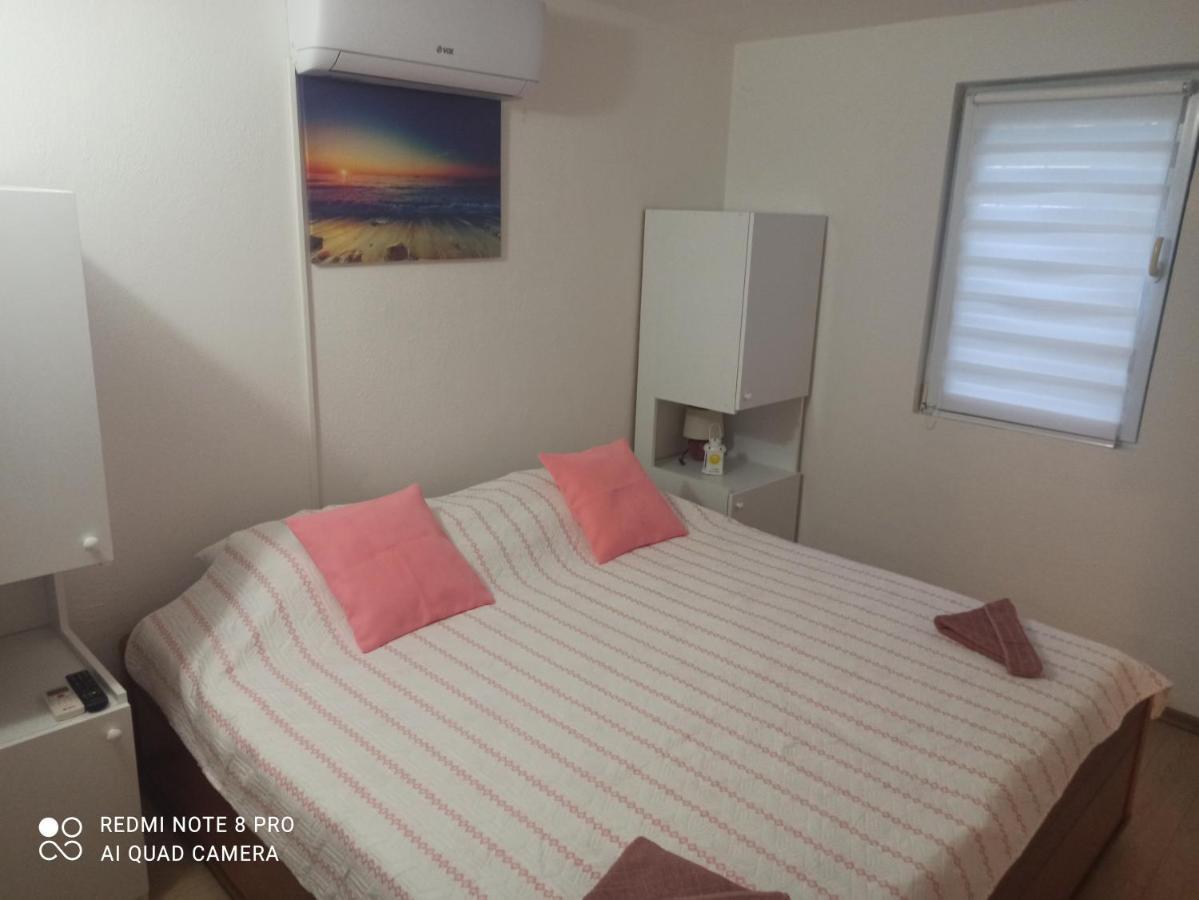 DračeSunce Apartman Bratkovice 1-8C公寓 外观 照片